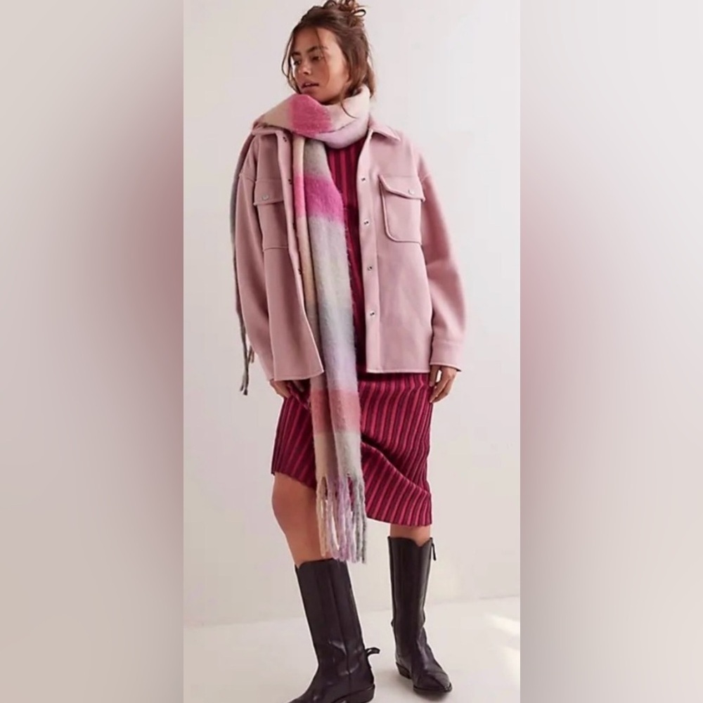 NEW Free People M We the Free Lola Shirt Jacket in Ballet 🩰 Pink Snap Button - Picture 5 of 8